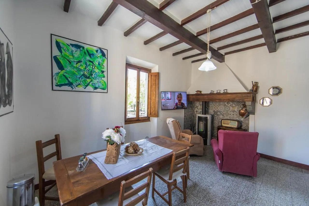 Mazzini Apartment ستيا إيطاليا